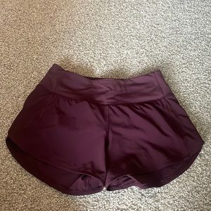 Maroon low rise 4inch lululemon speed up shorts